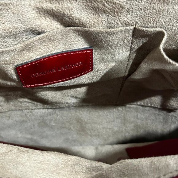 Genuine Italian Leather Messenger Bag - Unisex - Picture 9 of 12